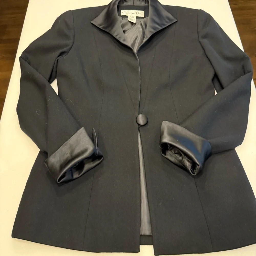 Christian Dior Women’s Black Wool Blazer With Satin Cuffs & Collar Sz 2P